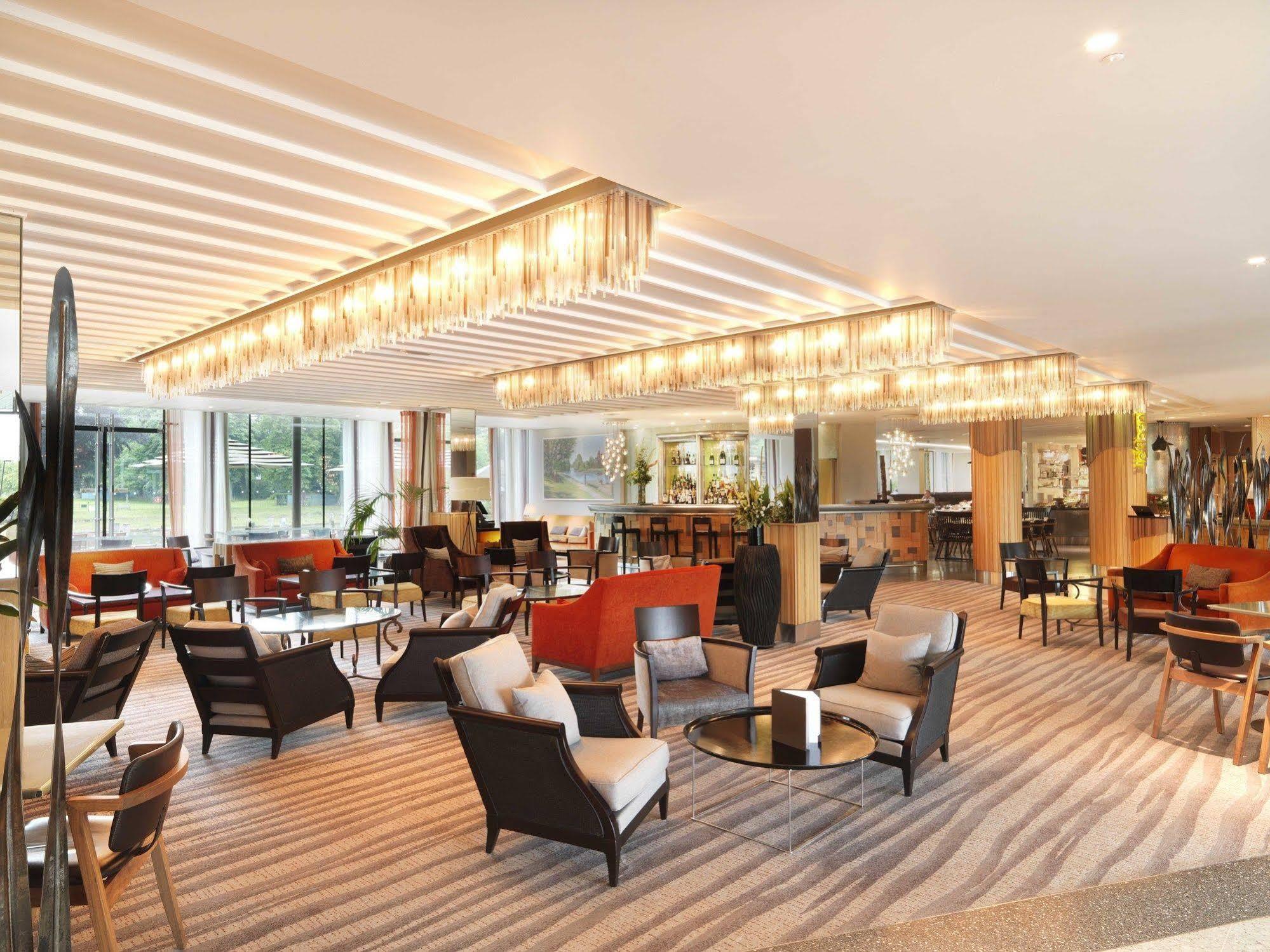 Hotel The Runnymede On Thames (Adults Only) Egham Exterior foto