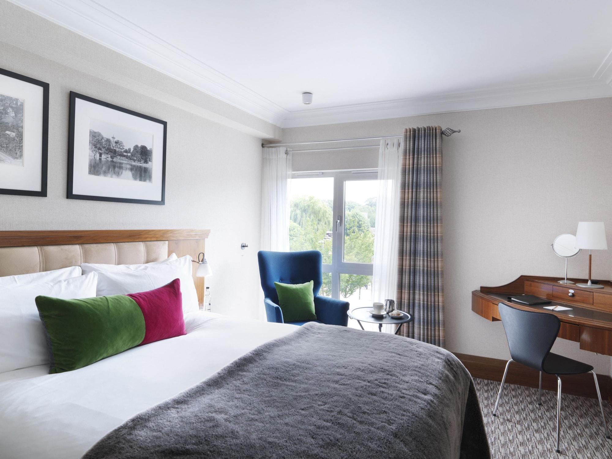 Hotel The Runnymede On Thames (Adults Only) Egham Exterior foto